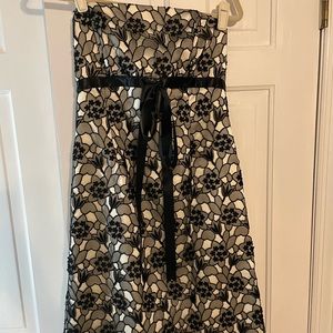 NWT White House Black Market sz. 8 cocktail dress